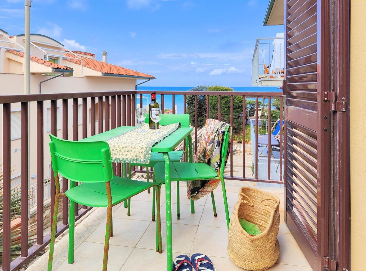 Le Dune Sea View Apartments - Futura Cav San Vincenzo Exterior photo